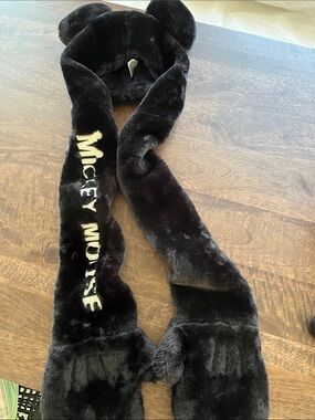 Disney Sea Mickey Mouse Hooded Scarf & Gloves